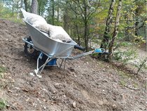 Electric wheelbarrows